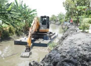 Pemkab Sidoarjo Sigap Hadapi Musim Penghujan, Kebut Normalisasi Sungai dan Siagakan Puluhan Pompa Air