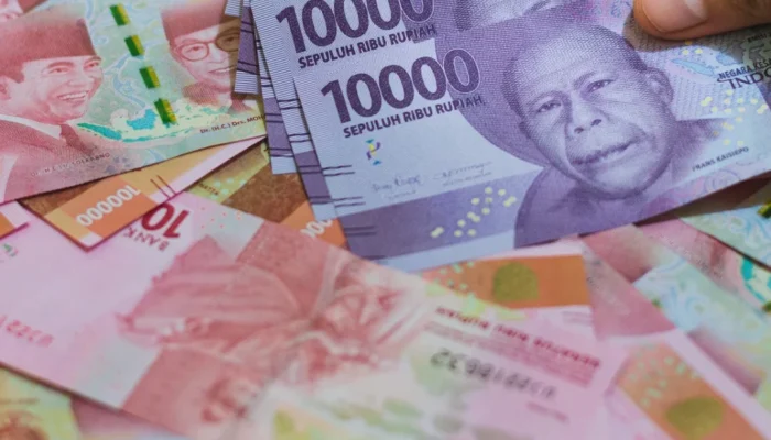 5 Weton Ini Diprediksi Dapat Rezeki Melimpah di Akhir Oktober 2025, Siap-Siap Ketiban Uang Kaget!